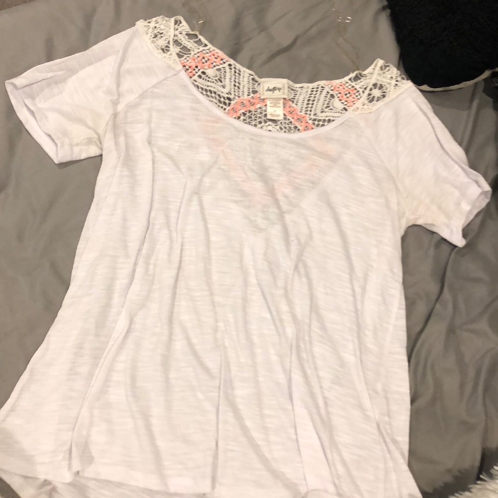 White top